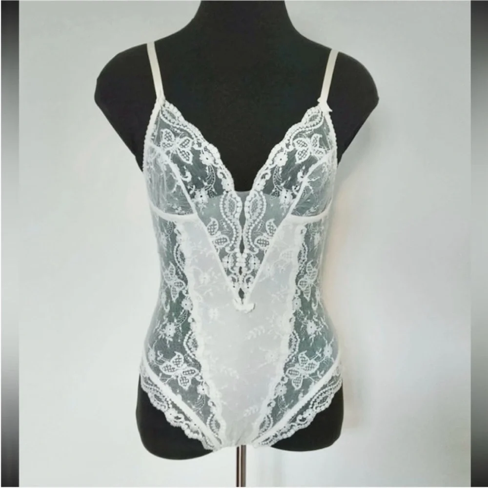 La Perla documented Vintage Elegant White Bridal Lace Bodysuit